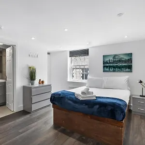  Apartment Queens Place - 3 Bedroom