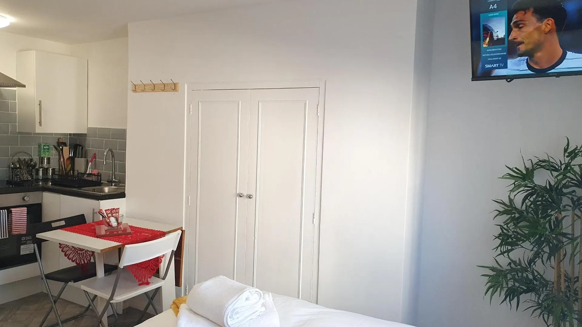 Cosy Seafront Luxury Studio Apartment Flat Brighton & Hove Aa
