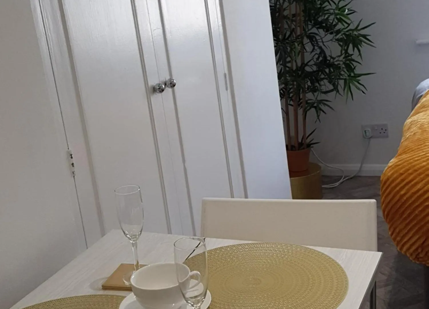 Cosy Seafront Luxury Studio Apartment Flat Brighton & Hove Aa