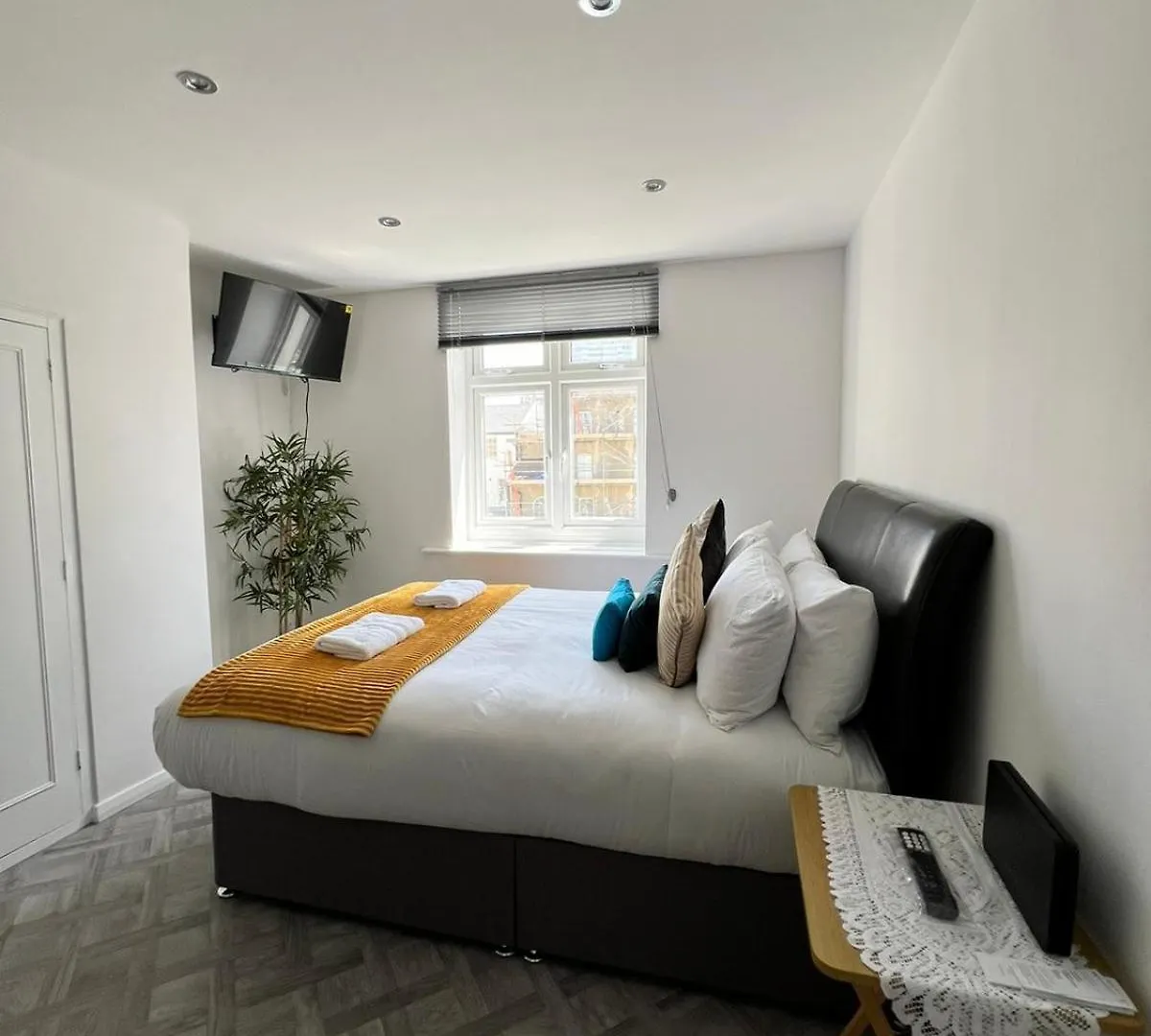Cosy Seafront Luxury Studio Apartment Flat Brighton & Hove Aa